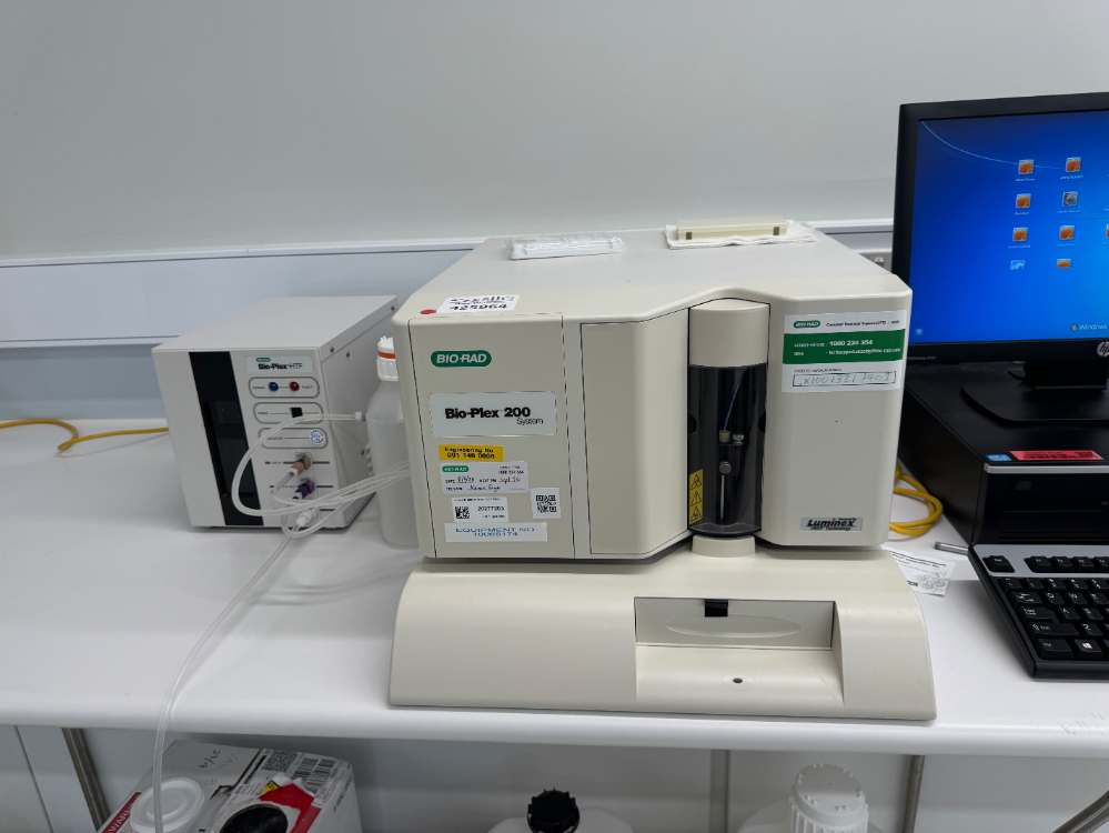 Image of Bio-Rad Bio-Plex 200 Multiplexing System